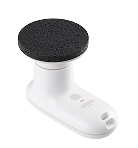 スポンジパッドで掃除している様子